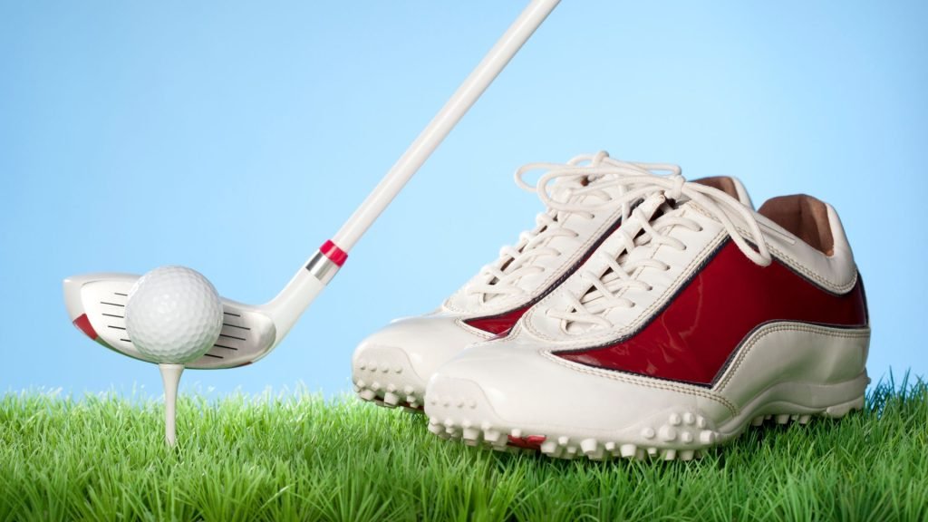 Best Golf Shoes for Bad Knees